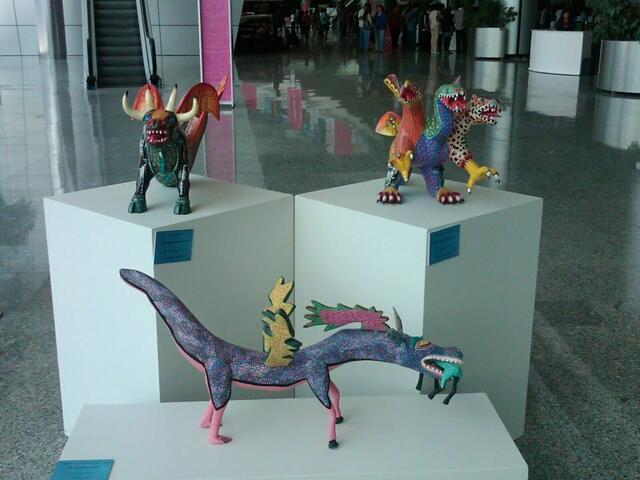 Alebrijes in einer Ausstellung