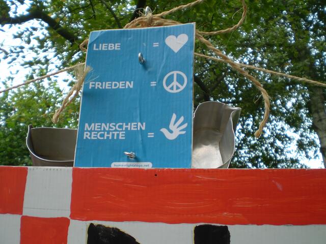 Symbole für LIEBE, FRIEDEN und MENSCHENRECHTE von humansrightlogo.net