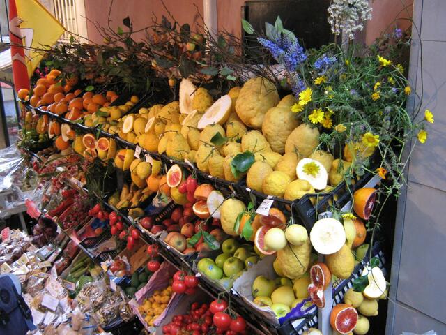 Obststand in Taormina
