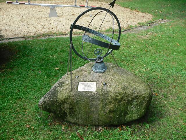 . . . eine Sonnenuhr v. d. Schützenhof . . .