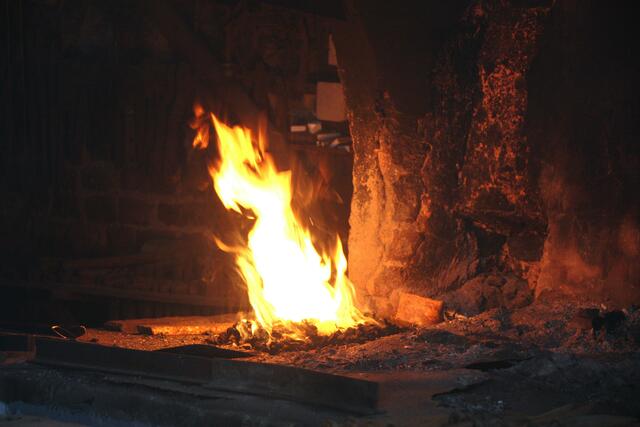 ...das Schmiedefeuer