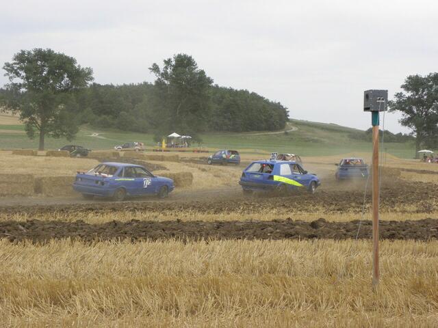 ....und alle dem ersten hinterher.