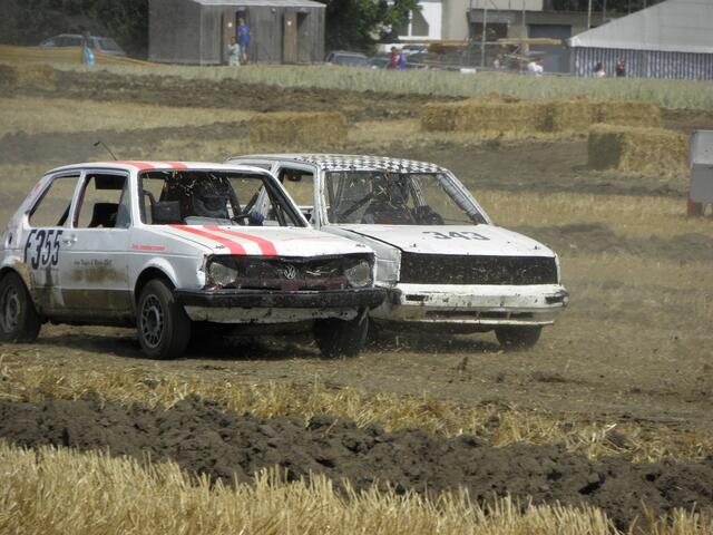 Seite an Seite, aber nicht gemeinsam durchs Ziel.