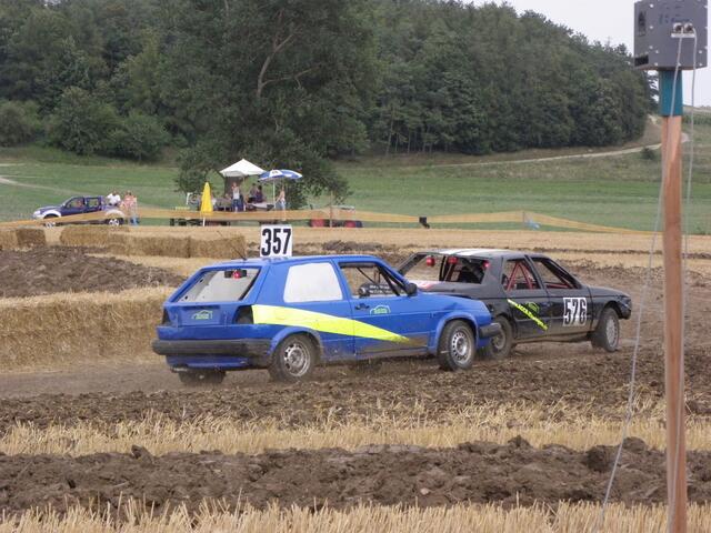 ...lass mich vorbei..... Du hast doch den Start gewonnen.