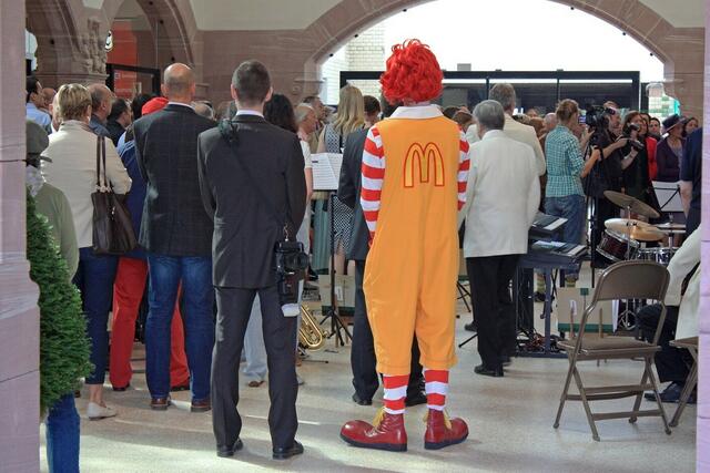 Eröffnungsfeier in der Bahnhofshalle
