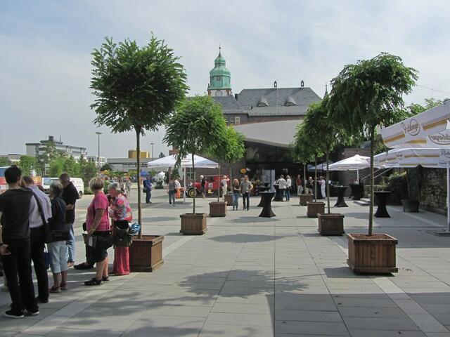 Platz zwischen Bahnhof und Gambrinus