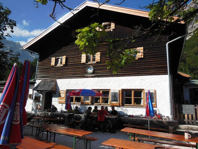 Fast geschafft, die Wimbachgrieshütte.