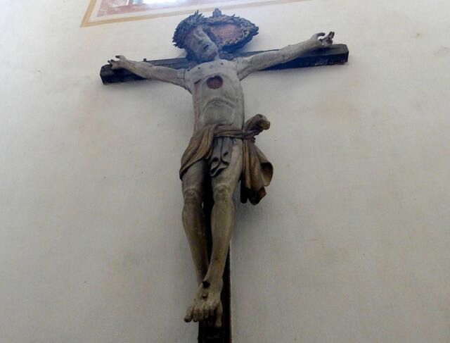 Zum Schluss noch ein Blick hinter den Altar