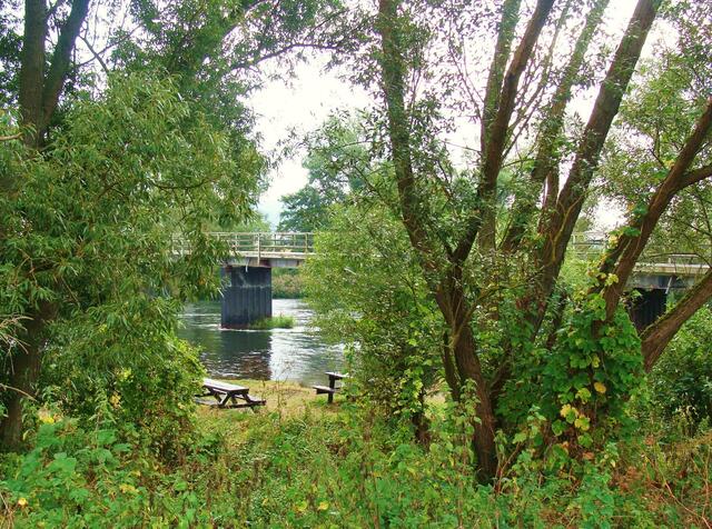 Zurück an der Anraffer Ederbrücke