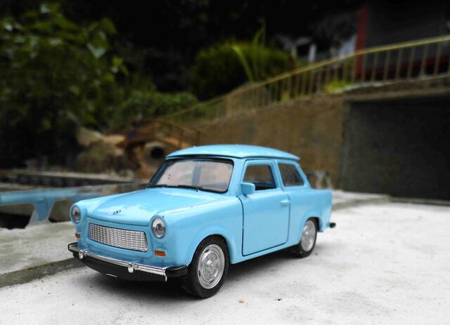 Noch ein Trabbi, in Naumburg erstanden.... steht hier in der Hafenstraße