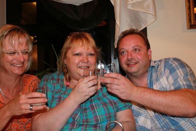 Na dann mal Prost!!! ;-)