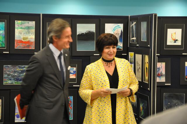 Peter Launsky - Tieffenthal (UN Under-Secretary-General) und Simona Miculescu (Botschafterin Rumäniens) bei der Eröffnungsansprache