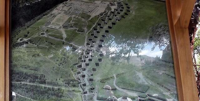 MODELL VON Sacsayhuamán (drei Befestigungslinien)