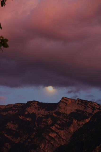 Der Mond geht auf