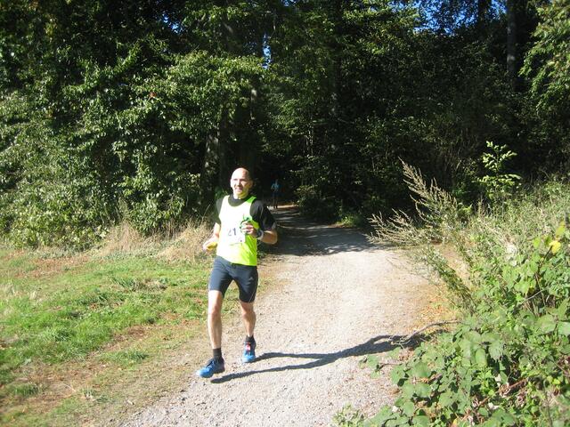 Jochen kurz vor dem Ziel. 21,8 km in 1:35:35 Std.