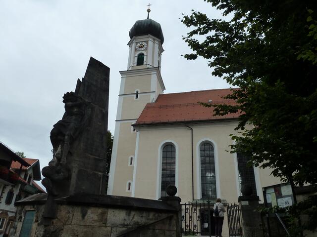 Pfarrkirche Peter und Paul.