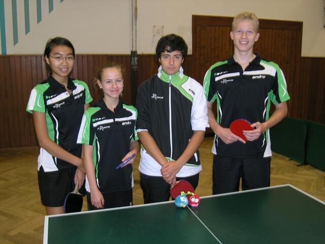 Die routinierte erste Jugendmannschaft: v.l. Boning Wang, Stefanie Weiser, Jonas Deuringer und Andreas Berndorfer.