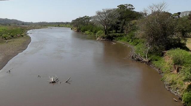 DER FLUSS DER KROKODILE (BARRANCO)