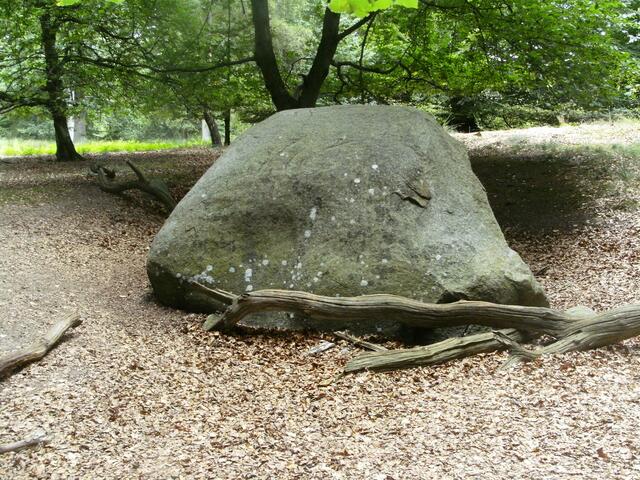 Pfadfinderstein (Spejderstenen) Anlage Nr. 10