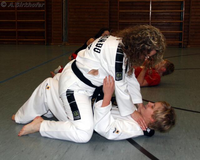 Petra lass ihn leben!