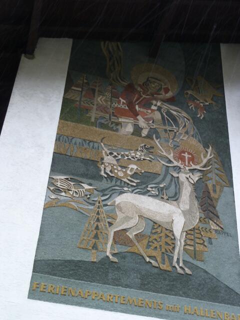 Sehr beliebt ist dieser Hirsch.