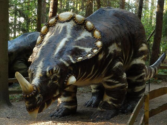 Im Dinosaurier-Park Münchehagen