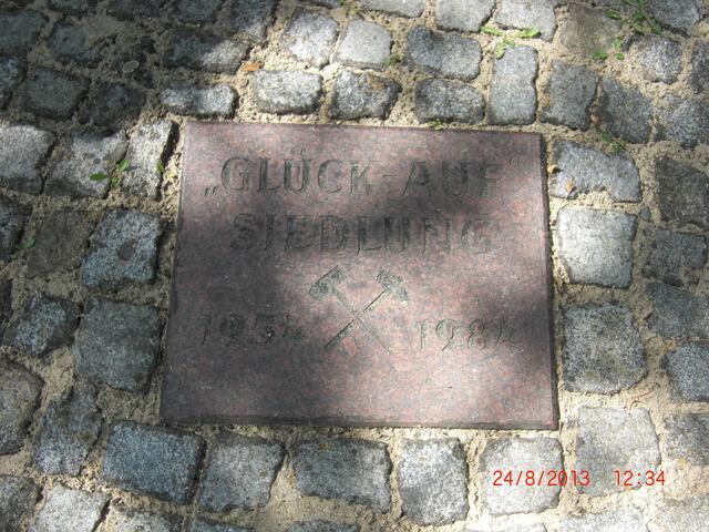 Erinnerungstafel zu den Förderwagen Südring / Markscheiderweg (1954 - 1984)