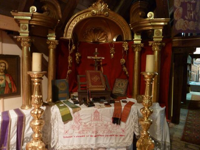 Altar.