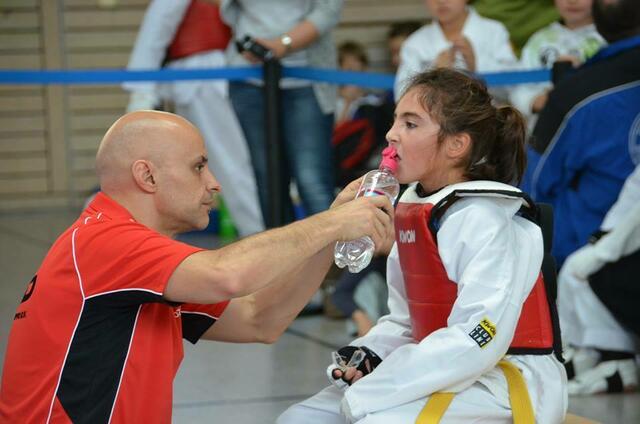 Özcan Köroglu betreut Tuana Gültekin.