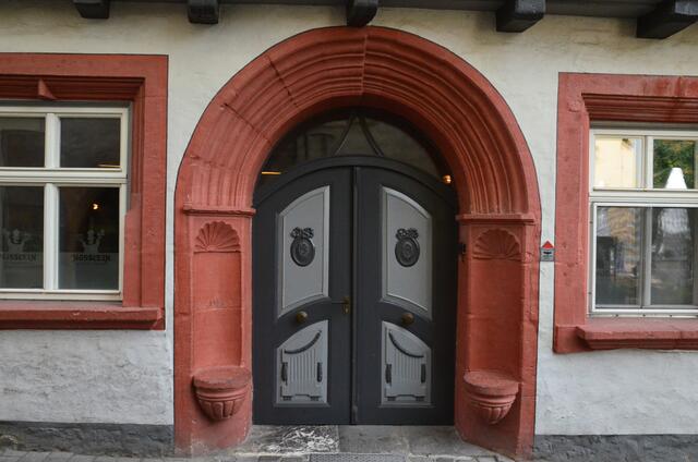 Prachtvoll restaurierte Fassaden
