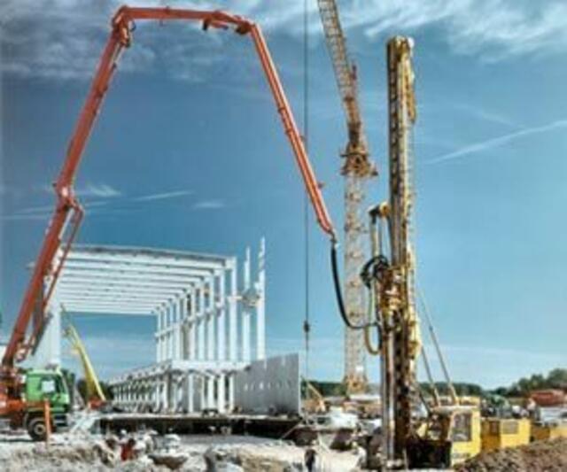 Stopfsäulen-Maschine für Gebäudefundamente_Fa.Keller. | Foto: Fa. Keller