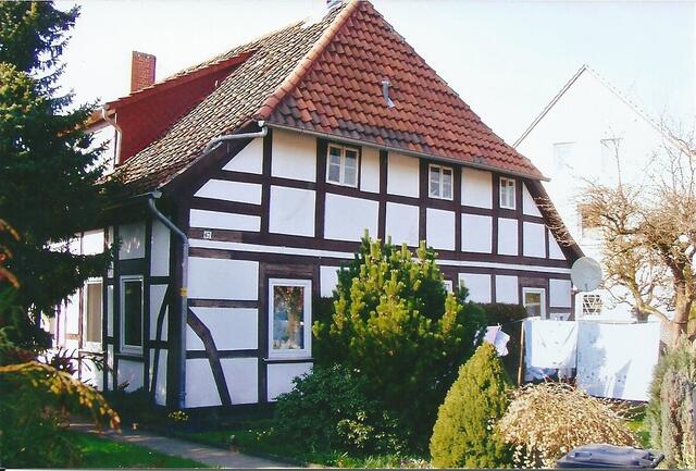 Ostseite des Hauses, Straße Im Heidkampe 67, Aufnahme 2005.