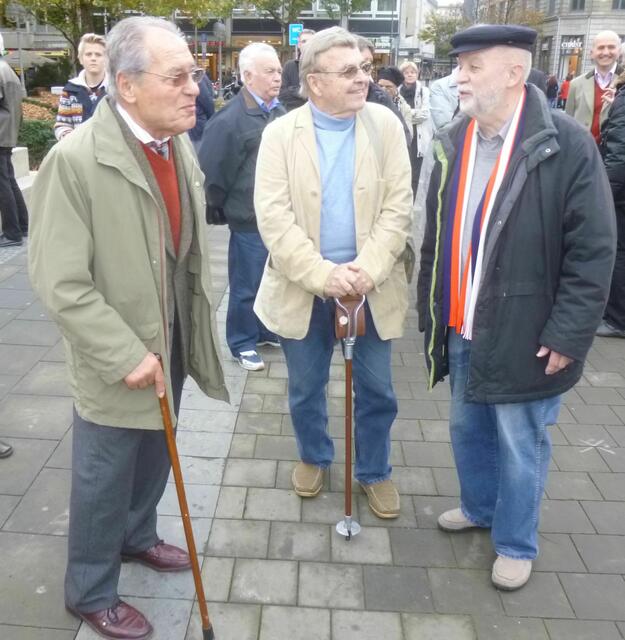 Auch Günter Schartenberg, Hans-Jürgen Hermel und Jürgen Wessel sind dabei (von links).