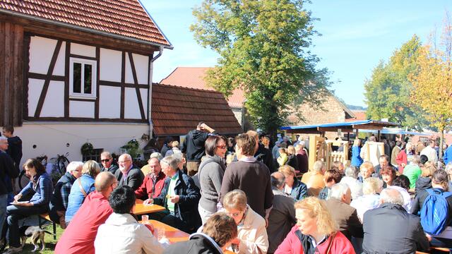 Viel zu sehen, schmecken und zu hören gibt es wie immer auf dem alljährlichen Kartoffelbraten