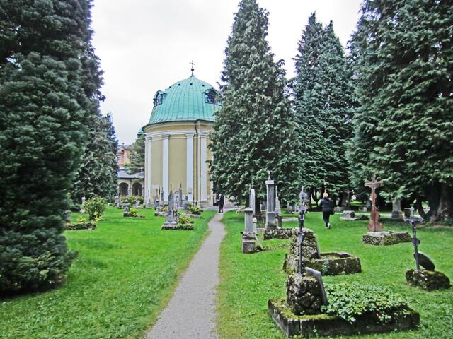07.- 13.10.2013  Perle Istrien. 
Heimfahrt. 12. - 13.10.2013.                                                               12.10.2013. Salzburg.                                                    Friedhof St. Sebastian.                                       Gabrielskapelle (1597–1603)
Mausoleum für 
Fürsterzbischof Wolf Dietrich von Raitenau. 
(1559 - 1617).
Er war Fürsterzbischof  von Salzburg (1587 bis 1612).