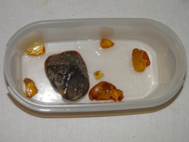 Kw. 44 Bernsteinfunde am Ordinger Sanstrand