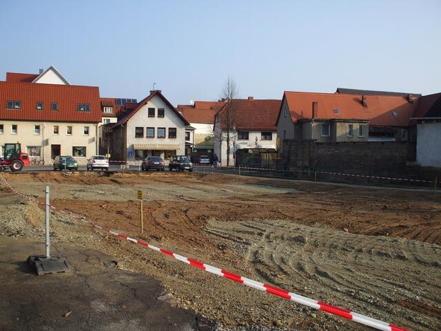 5.4.2011 - Baugrube nach dem Abriß