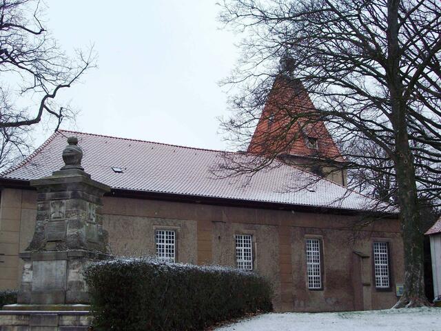 Am 2. Weihnachtstag, dem 26. Dezember lädt die Gestorfer Gemeinde zu einem Weihnachtslieder-Gottesdienst ein