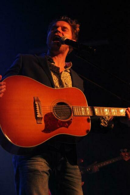 Johannes Oerding in der Kantine Augsburg (11/11).