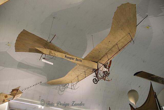 so langsam sieht das doch aus wie ein Flugzeug