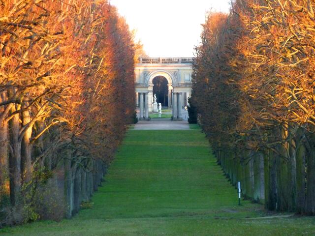 Sichtachse vom Belvedere zur Orangerie