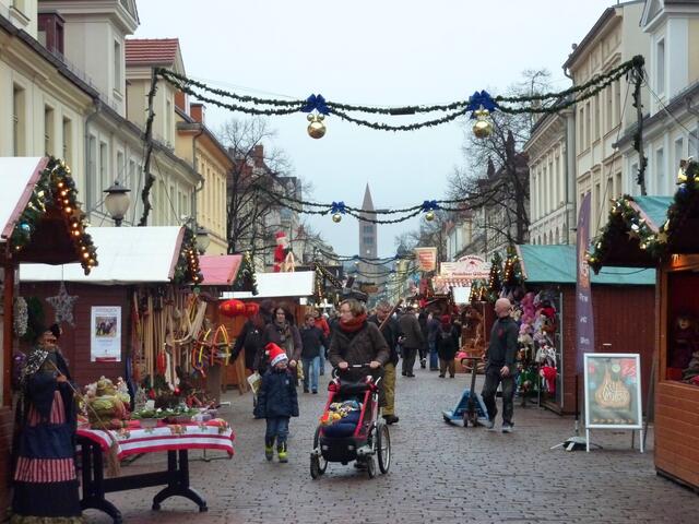 Weihnachtsmarkt in der Brandenburger Straße