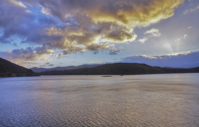 Der Edersee am späten Nachmittag in der letzten Novemberwoche!