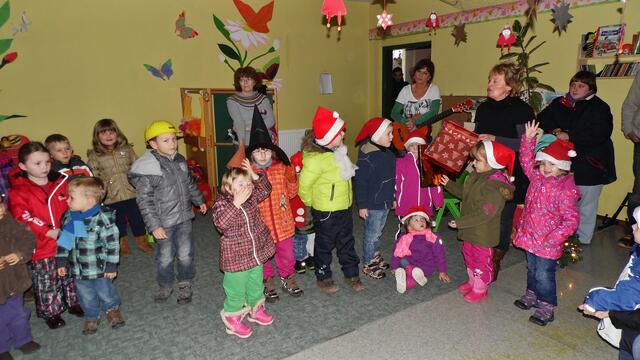 Nikolaustag im Kindergarten am 6.12.2013 !