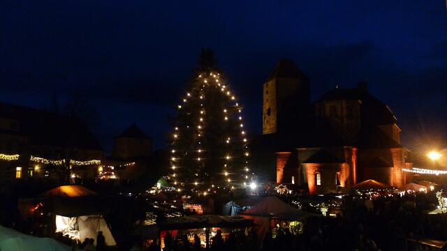 Weihnachtszauber auf Burg Querfurt - am 21.12.2013 !