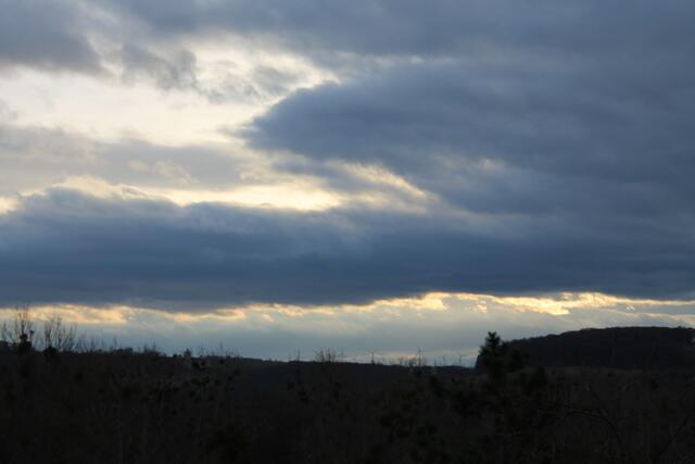 Hier ist sie schon hinter den Wolken verschwunden...
