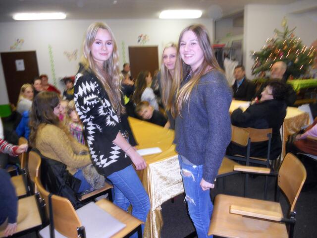 Die jungen Damen, von links: Nicole, Melissa und Michelle