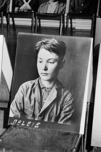 1000-Jahr-Feier Döhren: Fotoausstellung über die Zwangsarbeiter der Döhrener Wolle bei St. Petri.