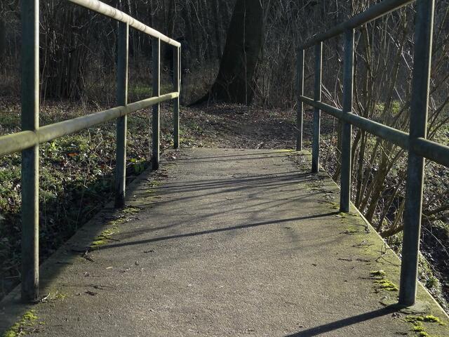 Die Brücke nach Nirgendwo oder?
