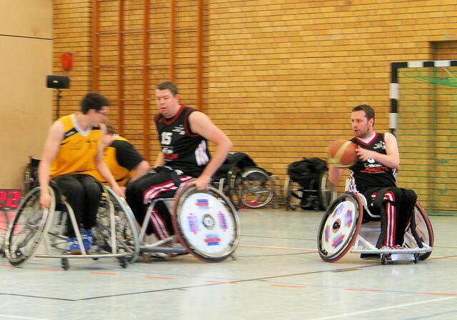 Die Emsland Rolli Baskets aus Meppen dominierten das Spiel. Die RSG Langenhagen gaben alles! Foto Anke Bodenstein